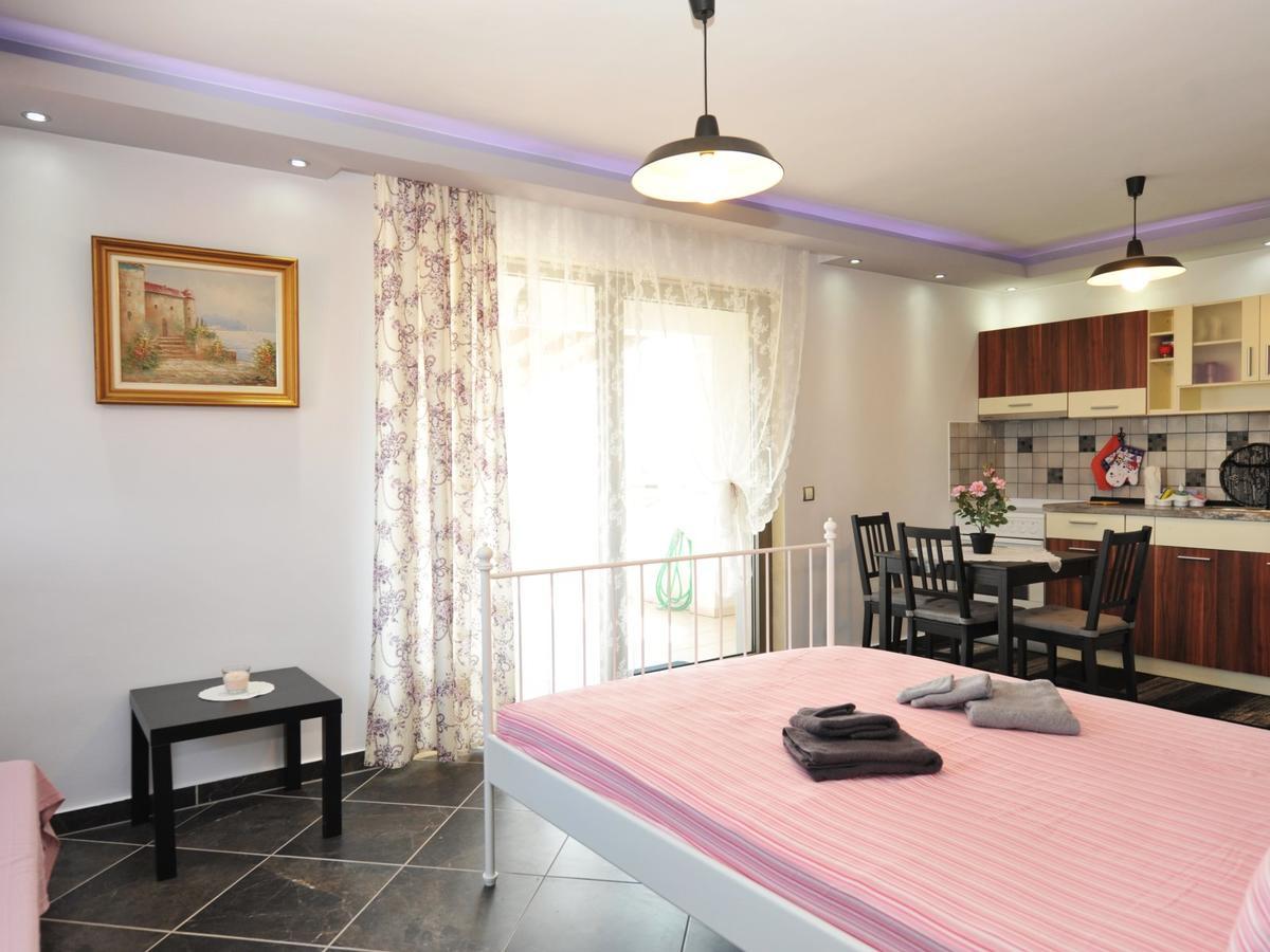 Alice Wonderland Home Nea Flogita Halkidiki Екстериор снимка